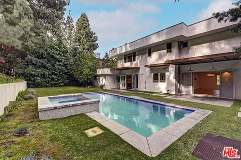 Tiny photo for 10832 Wrightwood Lane, Studio City, CA 91604 (MLS # 26642189)