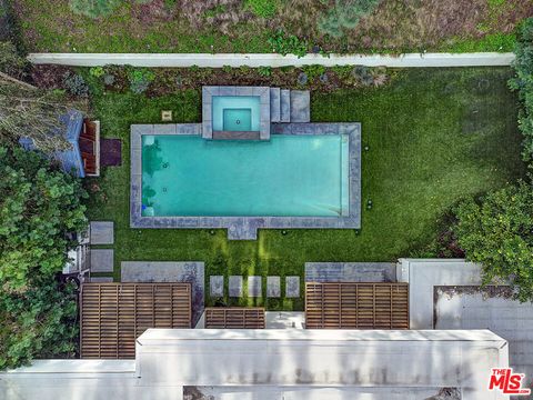 Tiny photo for 10832 Wrightwood Lane, Studio City, CA 91604 (MLS # 26642189)