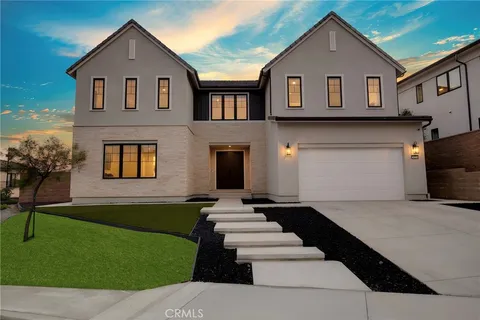 MLS: SR26072383