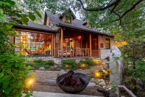 Photo of 25140 Rim Rock Road, Idyllwild, CA 92549 (MLS # 219143134PS)