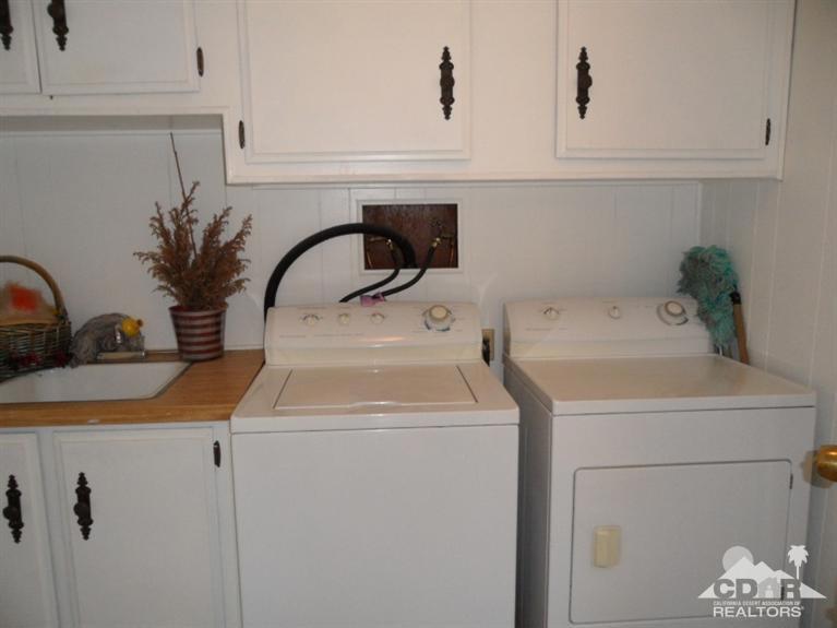 Tri Palm Estates - Manufactured In Park