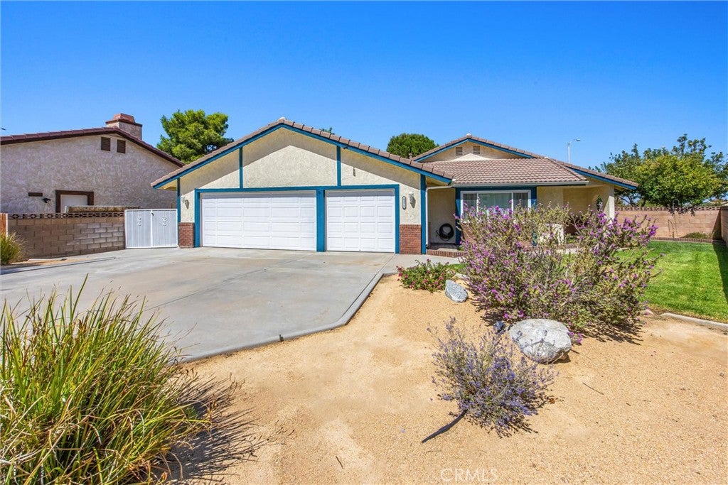 6371 Almond Valley