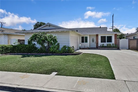 17524 Thornlake Ave, Artesia, CA 90701 - MLS#: RS26141755
