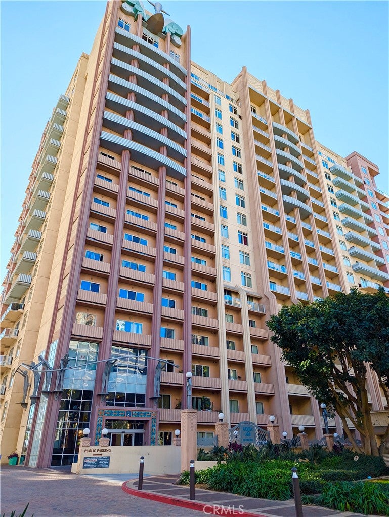 388 E Ocean Blvd