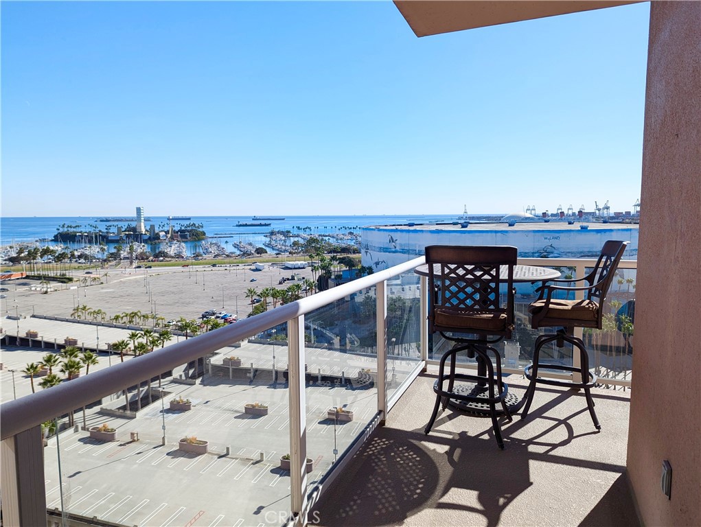 388 E Ocean