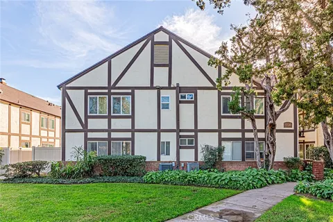 15510 Williams St Unit F, Tustin, CA 92780 - MLS#: PW26012594