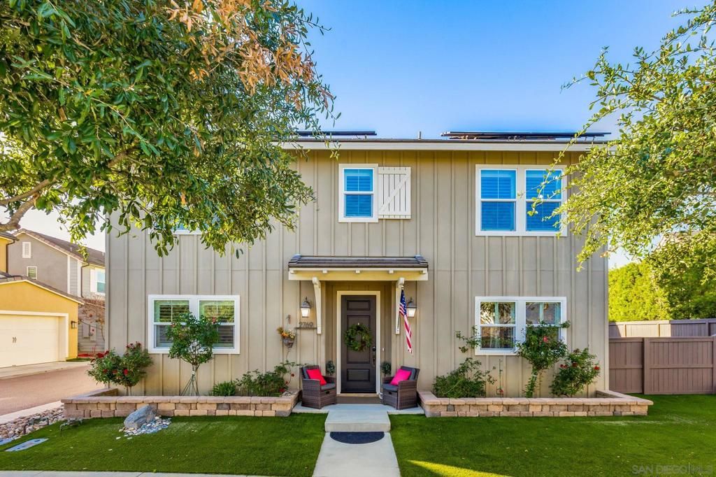 Photo of 2769 Overlook Point Dr Dr, Escondido, CA 92029 (MLS # 250044820SD)