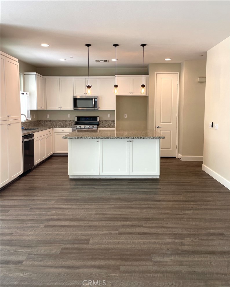 30589 Ticonderoga Court