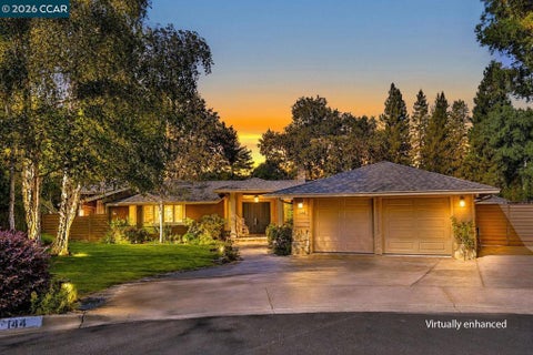 Photo of 144 Irongate Ct Ct, Alamo, CA 94507 (MLS # 41151841)