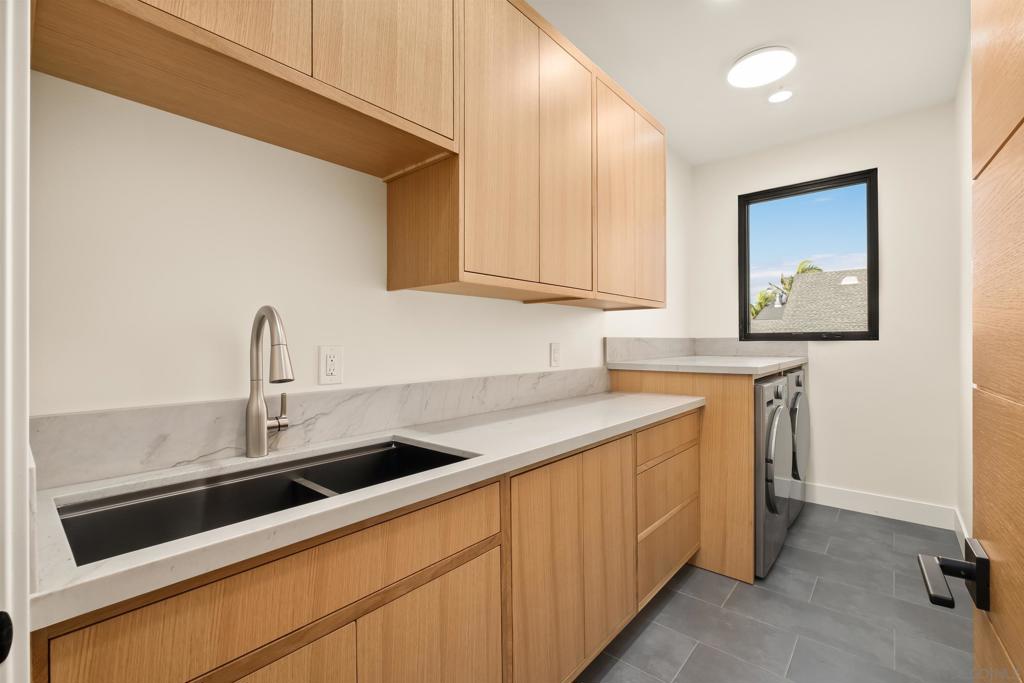 Bay Park - Residential