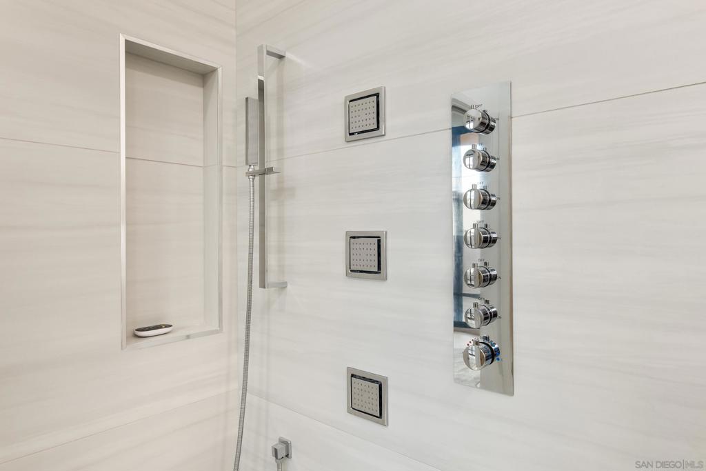 Bay Park - Residential