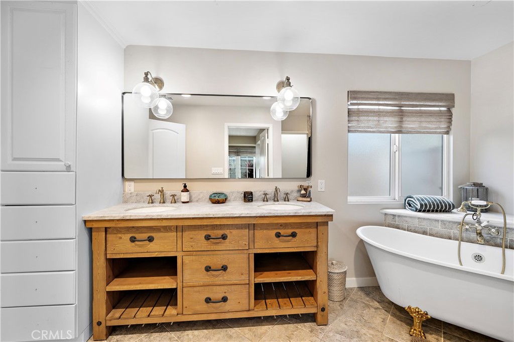 Rossmoor - Residential Lease