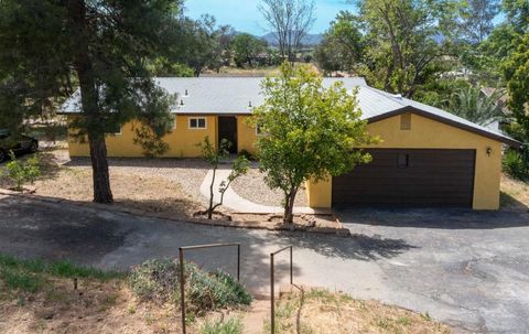 Photo of 1121 11Th Street, Ramona, CA 92065 (MLS # PTP2602428)