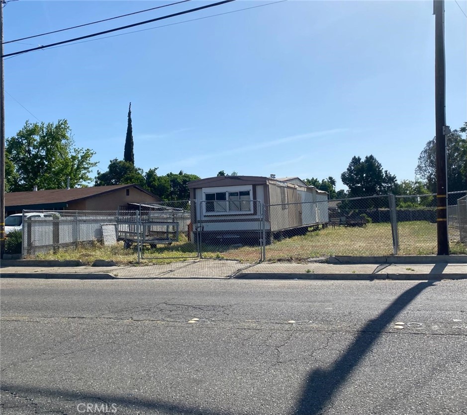 Photo 1 of 1 — 350 West Avenue S, Turlock, CA 95380