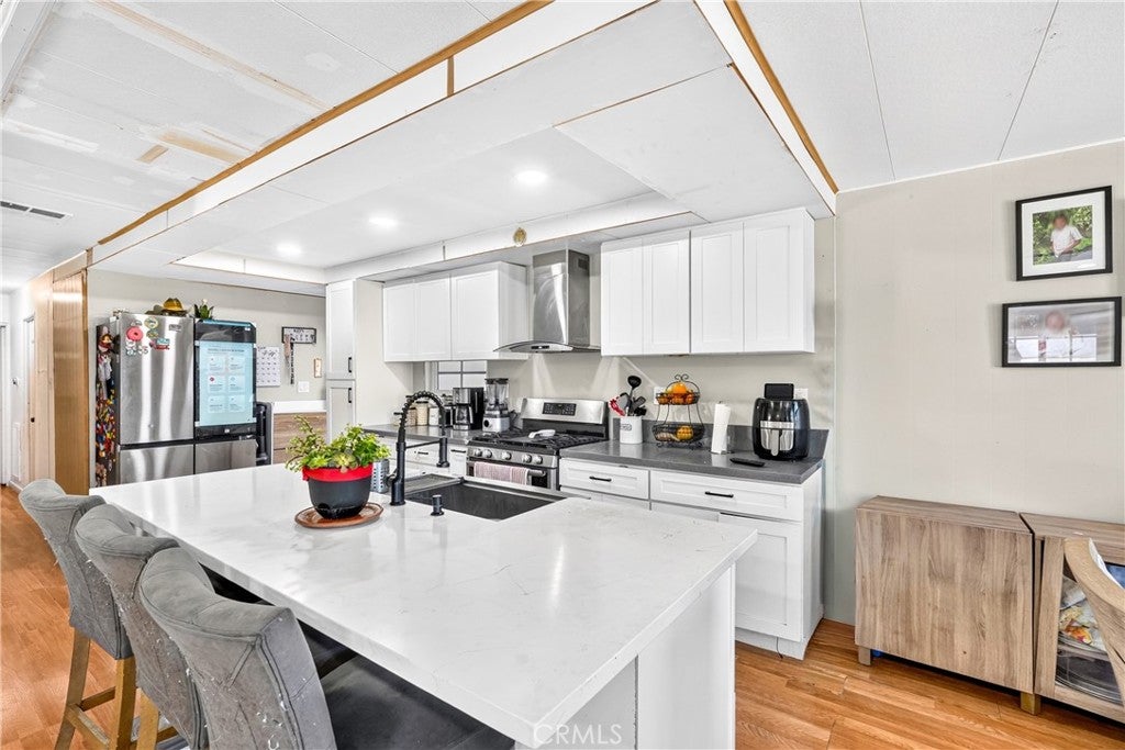 150 E De Anza Lane 150
