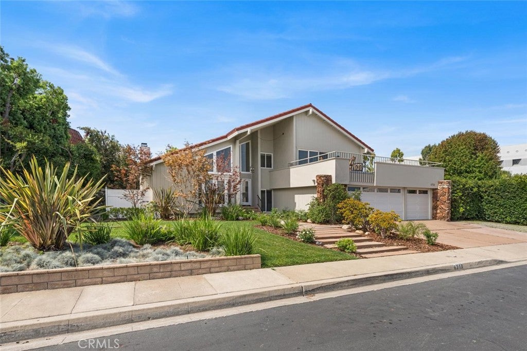 6310 E Vera Crest