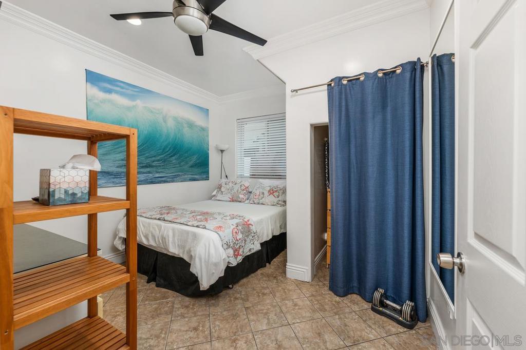 Pacific Beach - Residential Income