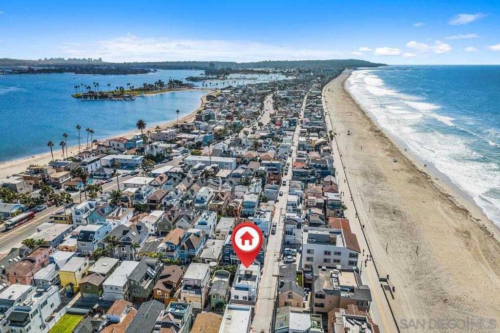 Pacific Beach - Residential Income