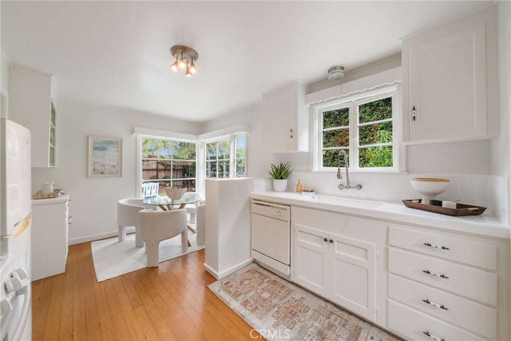 477 Hill, Laguna Beach CA 92651 - Photo 11
