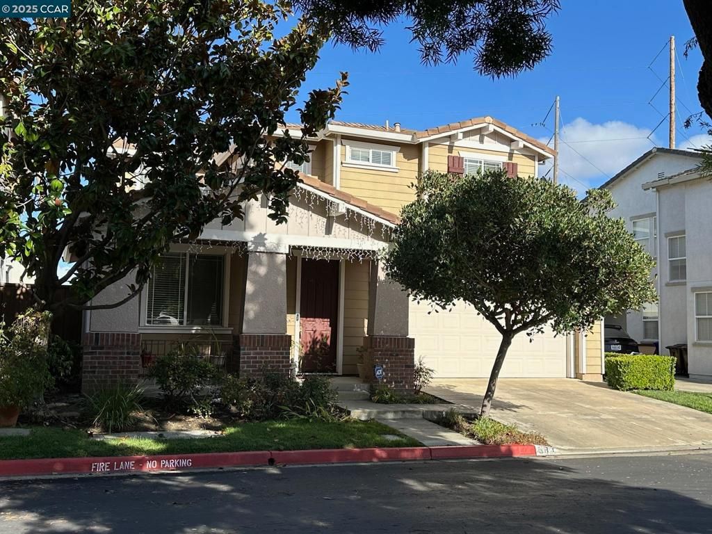 Photo of 584 Silver Maple Drive Dr, Hercules, CA 94547 (MLS # 41116858)