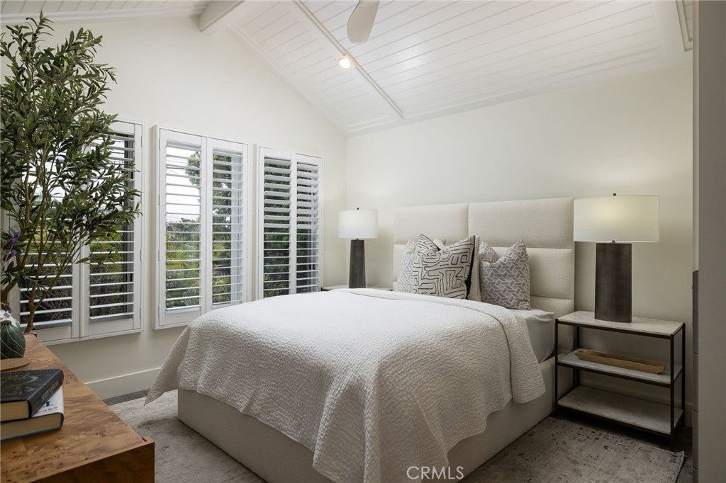 461 Linden Street, Laguna Beach CA 92651 - Photo 14