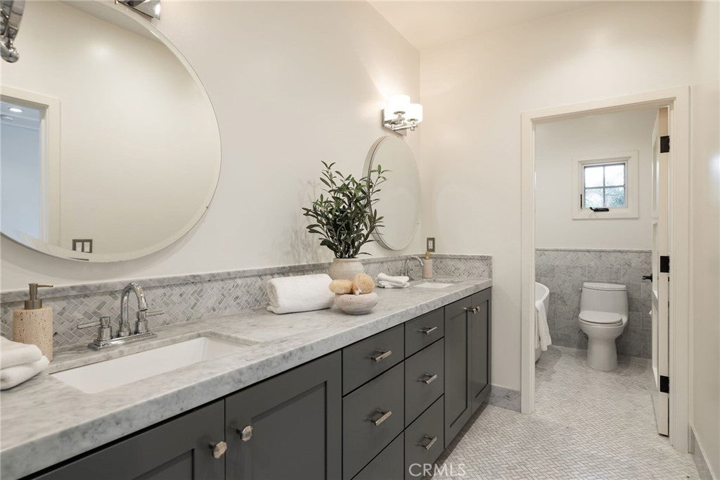 461 Linden Street, Laguna Beach CA 92651 - Photo 13