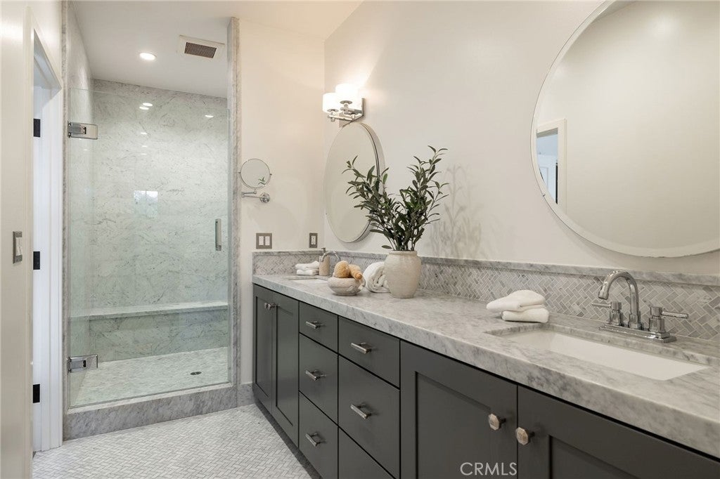 461 Linden Street, Laguna Beach CA 92651 - Photo 12