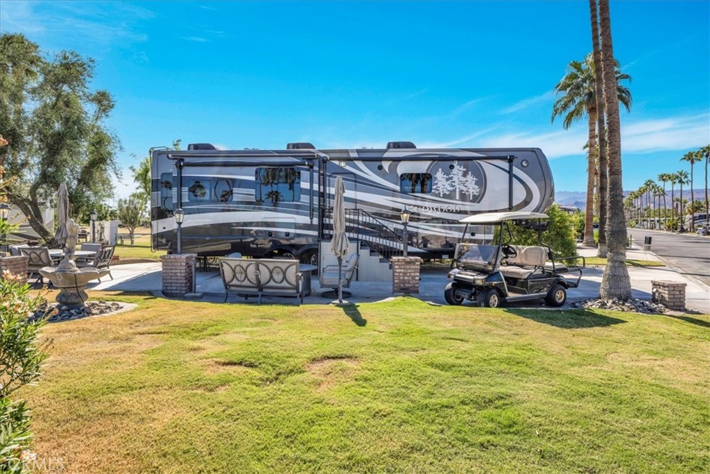 69411 Ramon Road