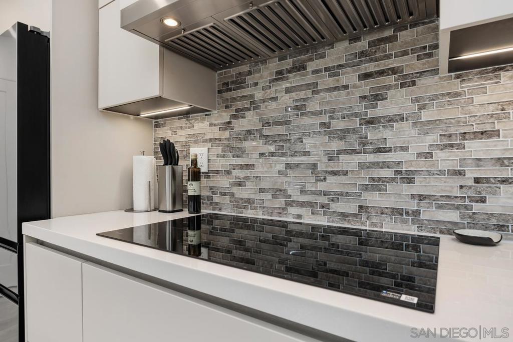 Del Mar - Residential Lease