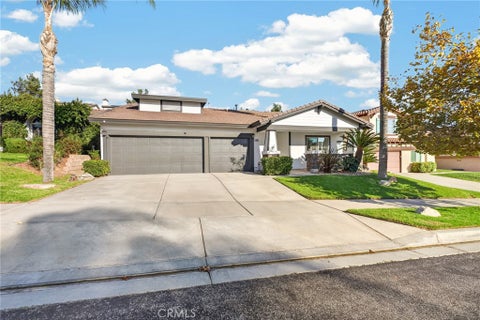 Photo of 11869 Greenbluff Way, Yucaipa, CA 92399 (MLS # IG26216697)