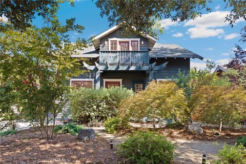 1070 Marengo Avenue N Pasadena CA 91103