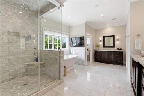 Tiny photo for 4469 Stern Ave Ave, Sherman Oaks, CA 91423 (MLS # SR26050032)