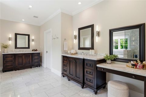 Tiny photo for 4469 Stern Ave Ave, Sherman Oaks, CA 91423 (MLS # SR26050032)