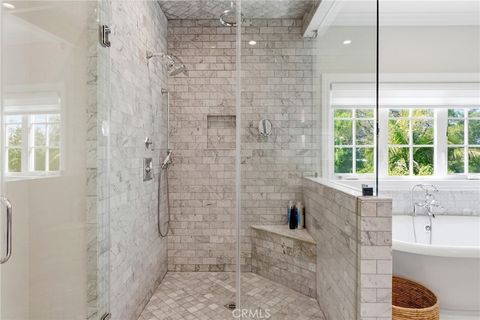 Tiny photo for 4469 Stern Ave Ave, Sherman Oaks, CA 91423 (MLS # SR26050032)