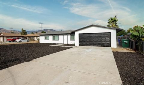 7877 Dundee Avenue Highland CA 92346