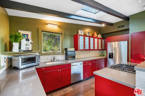 Tiny photo for 8581 Appian Way, Los Angeles, CA 90046 (MLS # 26659693)