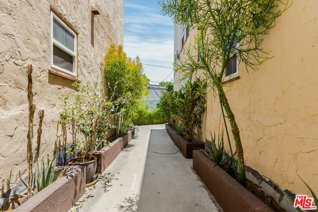 Properties 2 5320 W Olympic Boulevard