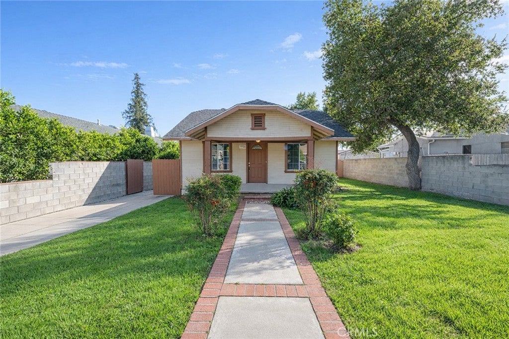 3328 Milton Street