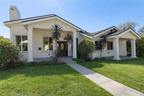 Photo of 30 Victoria Lane, Sierra Madre, CA 91024 (MLS # SB26054961)