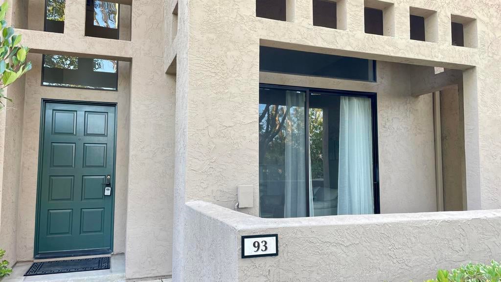 4385 Nobel DR