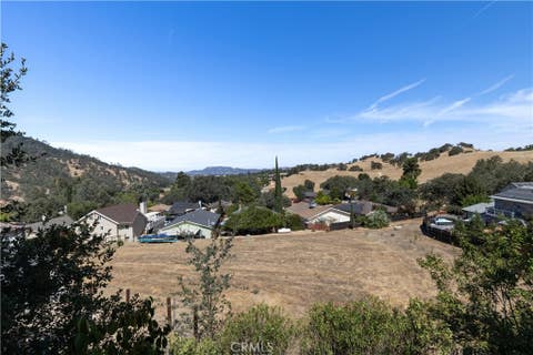 Tiny photo for 5065 Meadow Lark LN, Paso Robles, CA 93446 (MLS # NS26179745)