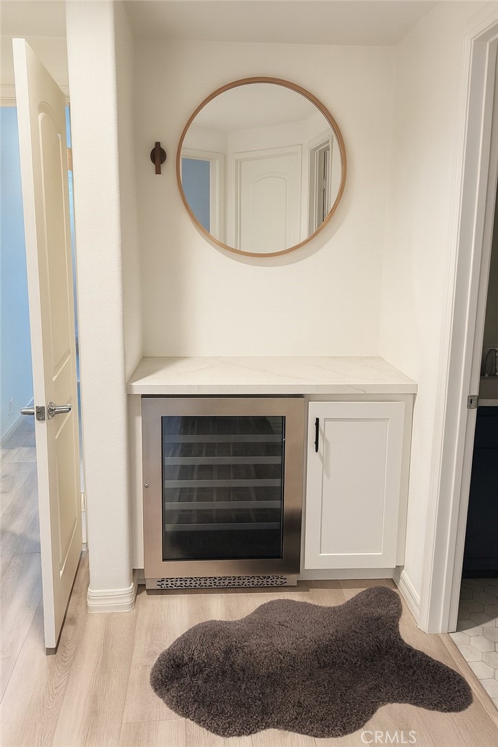 2829 W Edinger Avenue