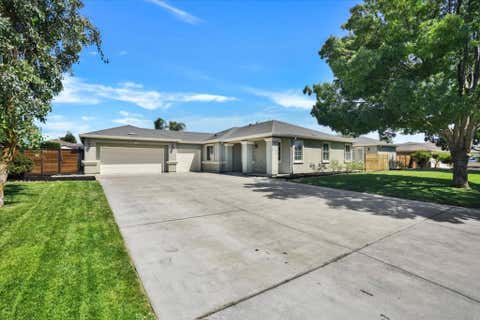 Photo of 28252 S Lindly Lane, Tracy, CA 95304 (MLS # ML82057581)
