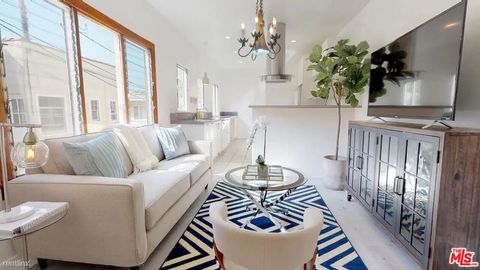 Photo of 245 S Swall Drive, Beverly Hills, CA 90211 (MLS # 25626145)