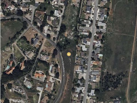 Photo of 0 N Broadway, Escondido, CA 92026 (MLS # IG25199547)