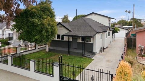 Photo of 5340 6th Ave, Los Angeles, CA 90043 (MLS # DW26144122)