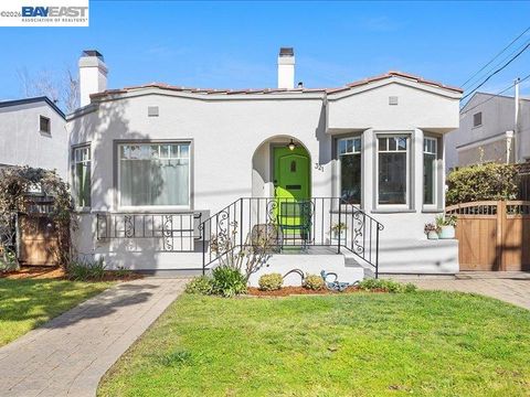Photo of 321 321 Central Ave Ave, Alameda, CA 94501 (MLS # 41125432)