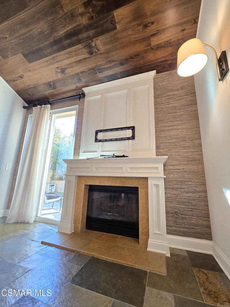 Capri West Oaks Park-832 - 832 - Residential Lease