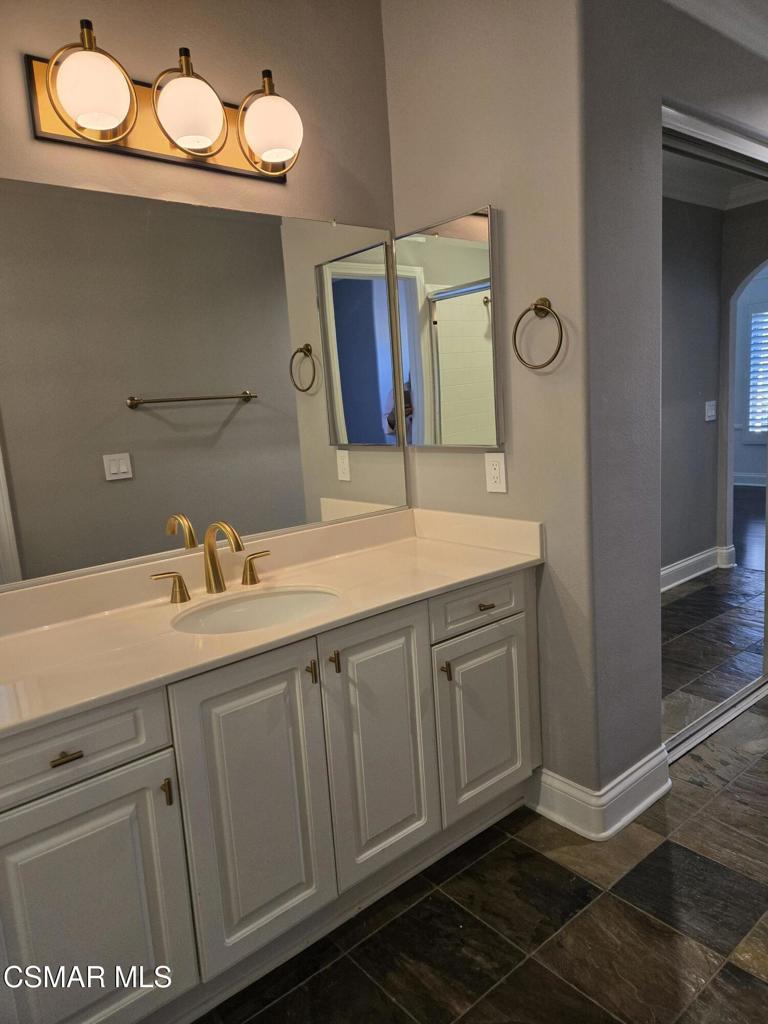 Capri West Oaks Park-832 - 832 - Residential Lease