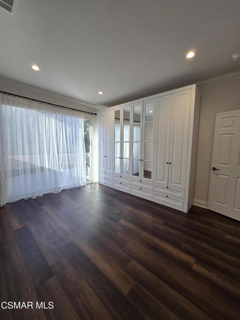 Capri West Oaks Park-832 - 832 - Residential Lease